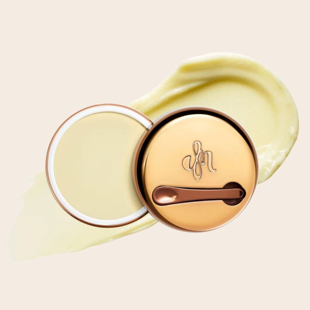 Danessa Myricks Yummy Skin Blurring Balm Powder